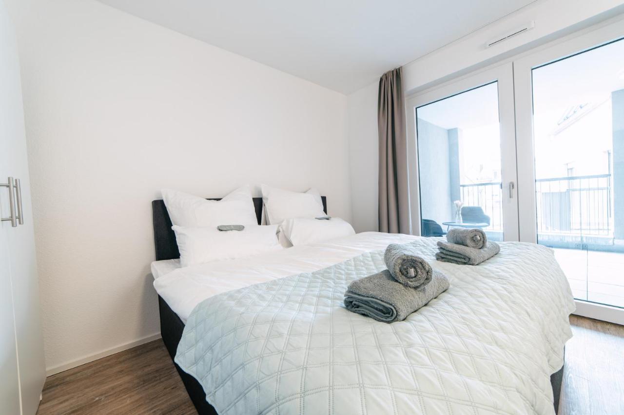 Zentrahome - Zentral Outlet Business Smarttv Balkon Metzingen  Exteriör bild