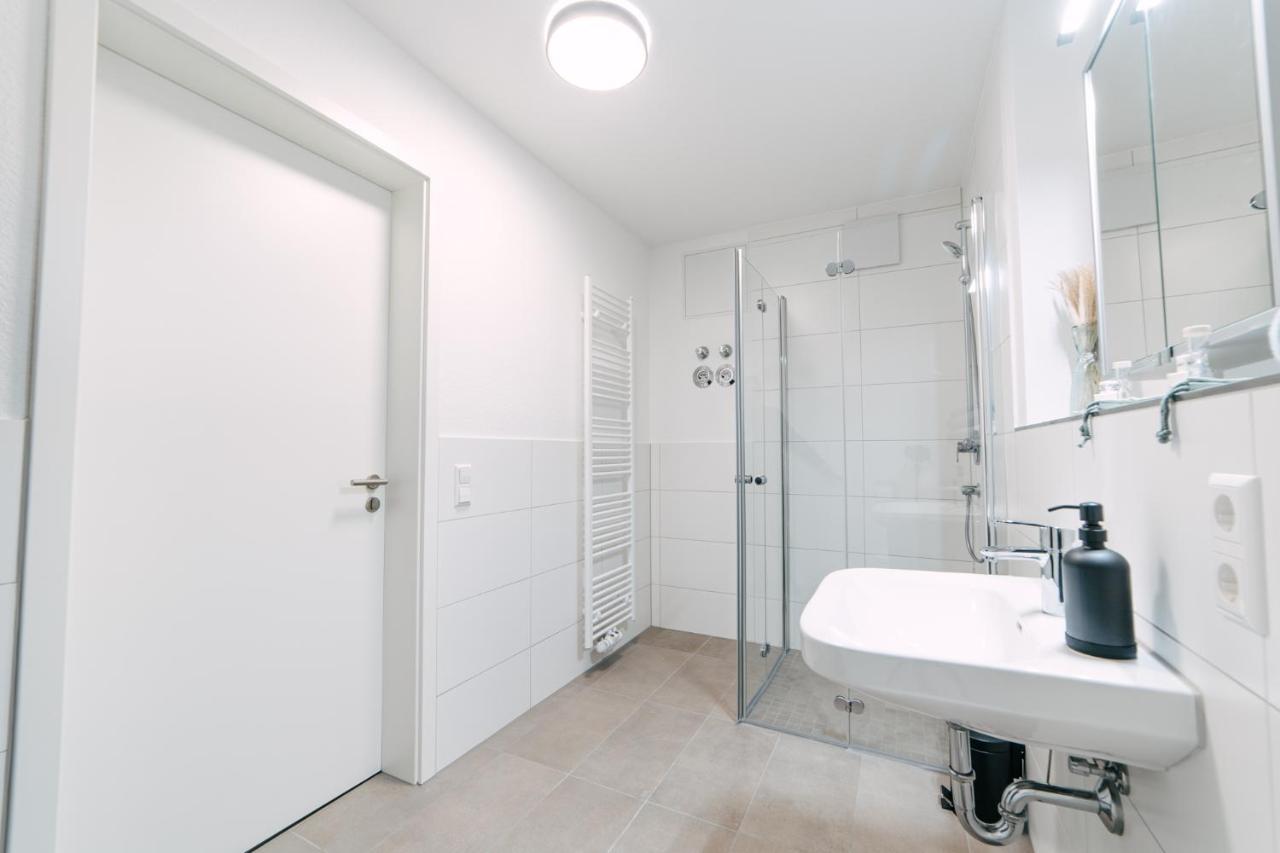 Zentrahome - Zentral Outlet Business Smarttv Balkon Metzingen  Exteriör bild