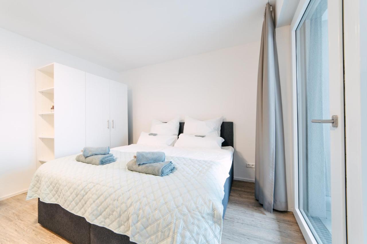 Zentrahome - Zentral Outlet Business Smarttv Balkon Metzingen  Exteriör bild
